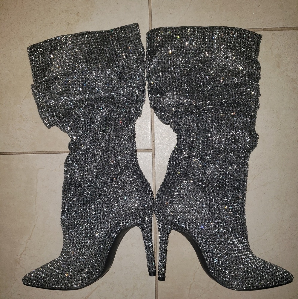 nwt jessica simpson slouchy rhinestone boots